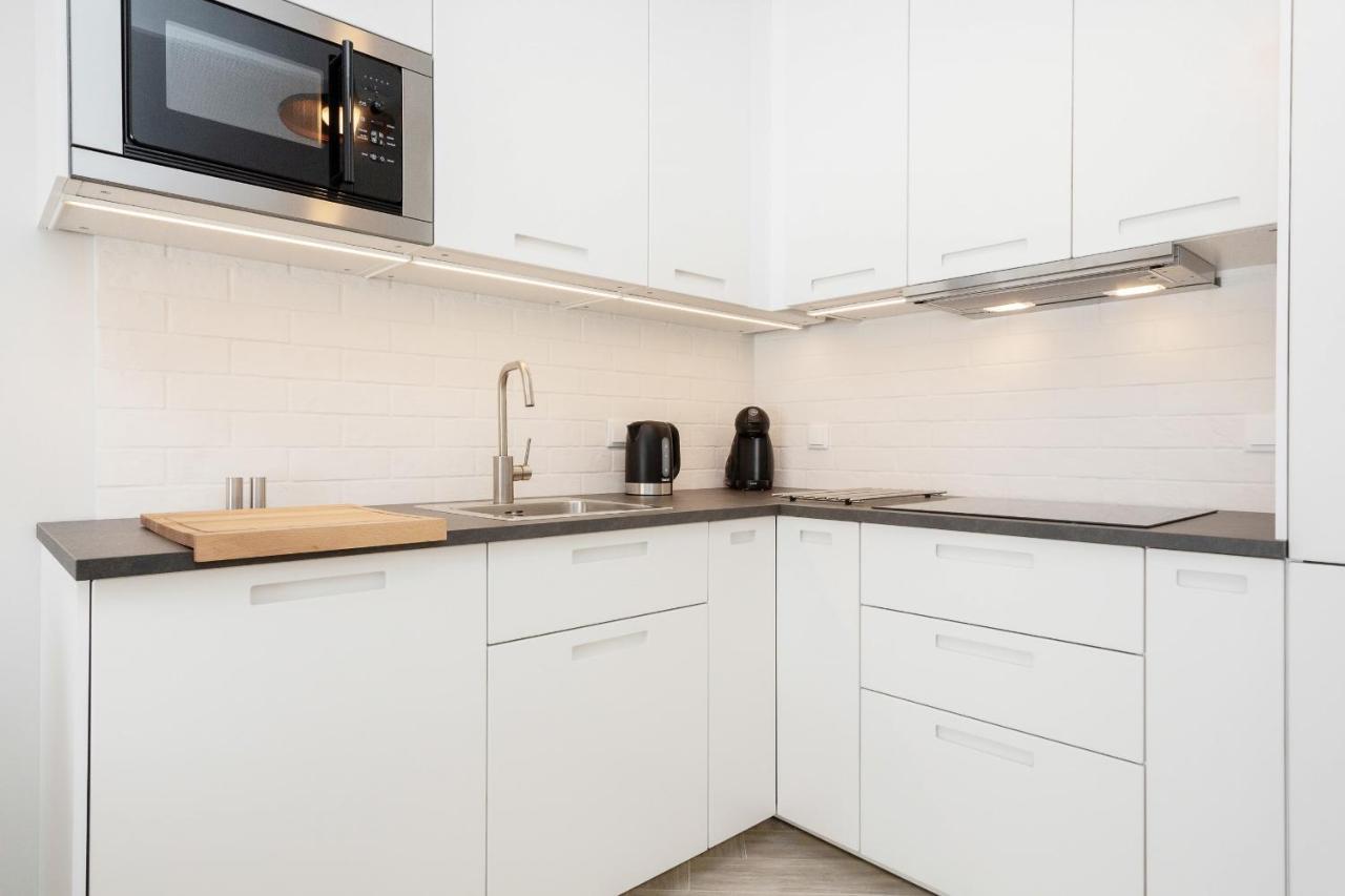 Apartments Rondo Wiatraczna By Noclegi Renters 华沙 外观 照片