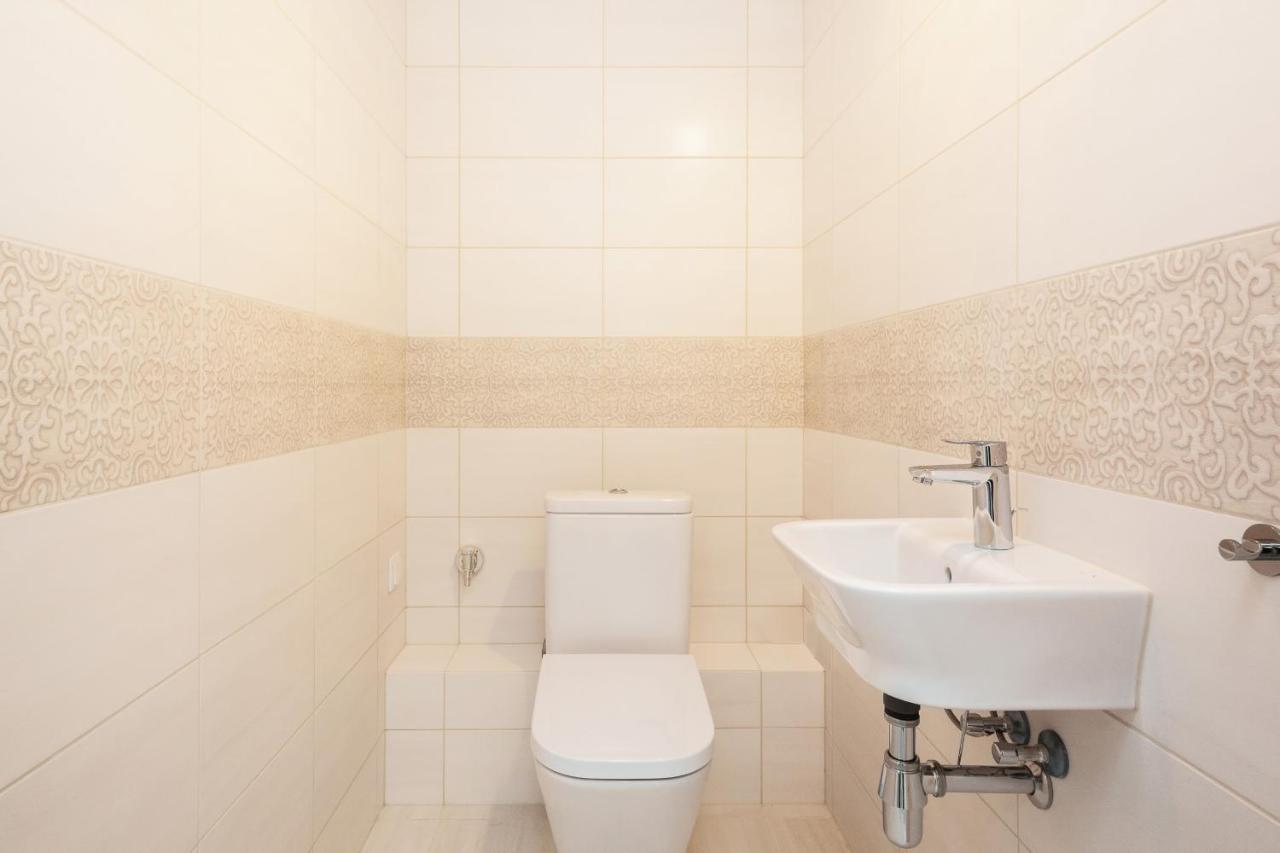 Apartments Rondo Wiatraczna By Noclegi Renters 华沙 外观 照片